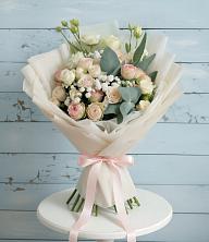 Букет цветов из:  Розы и Лизиантусы в Северном Белгородской области