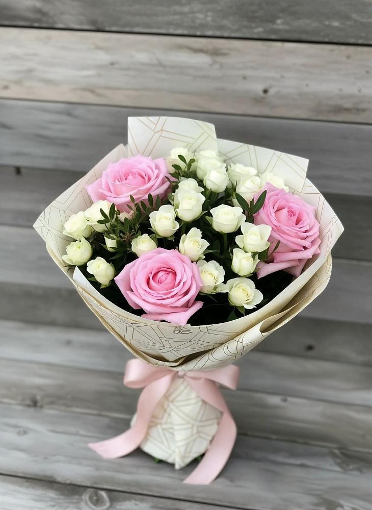 Букет цветов из: Розы в Северном Белгородской области