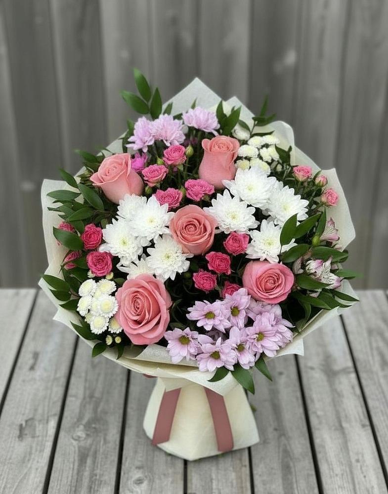 Букет цветов из: Альстромерии, Гвоздики, Розы и Хризантемы в Северном Белгородской области