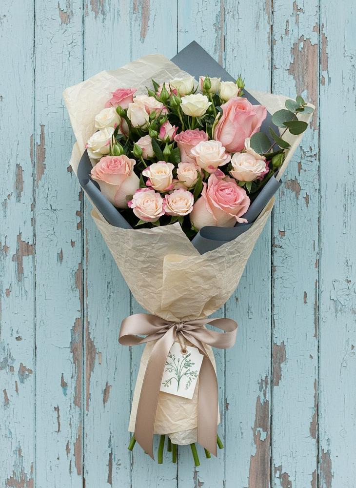 Букет цветов из: Розы в Северном Белгородской области