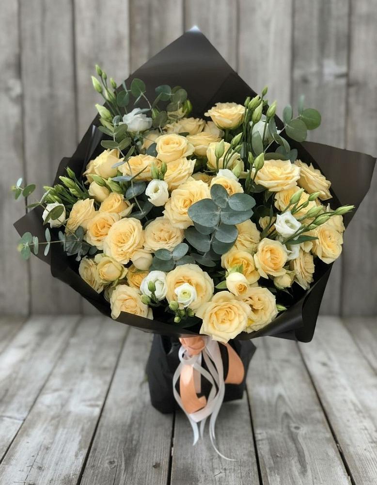 Букет цветов из: Розы и Лизиантусы в Северном Белгородской области