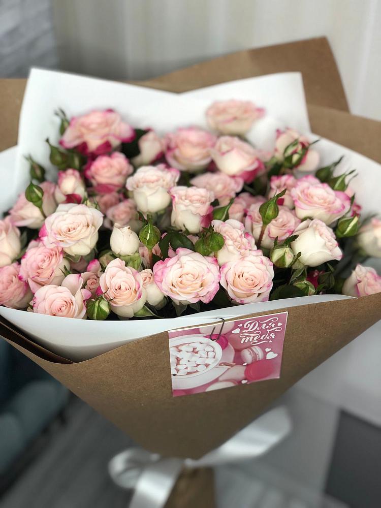 Букет цветов из: Розы в Северном Белгородской области