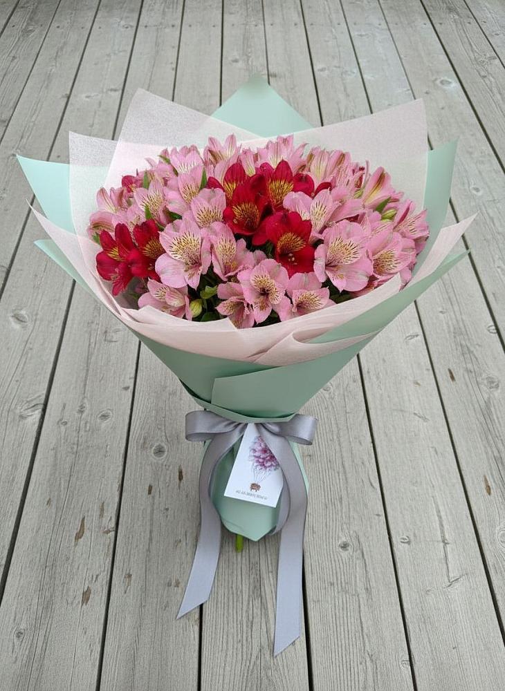 Букет цветов из: Альстромерии в Северном Белгородской области