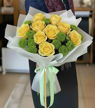 Букет цветов из:  Хризантемы и Розы в Северном Белгородской области