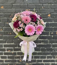 Букет цветов из:  Герберы и Хризантемы в Северном Белгородской области