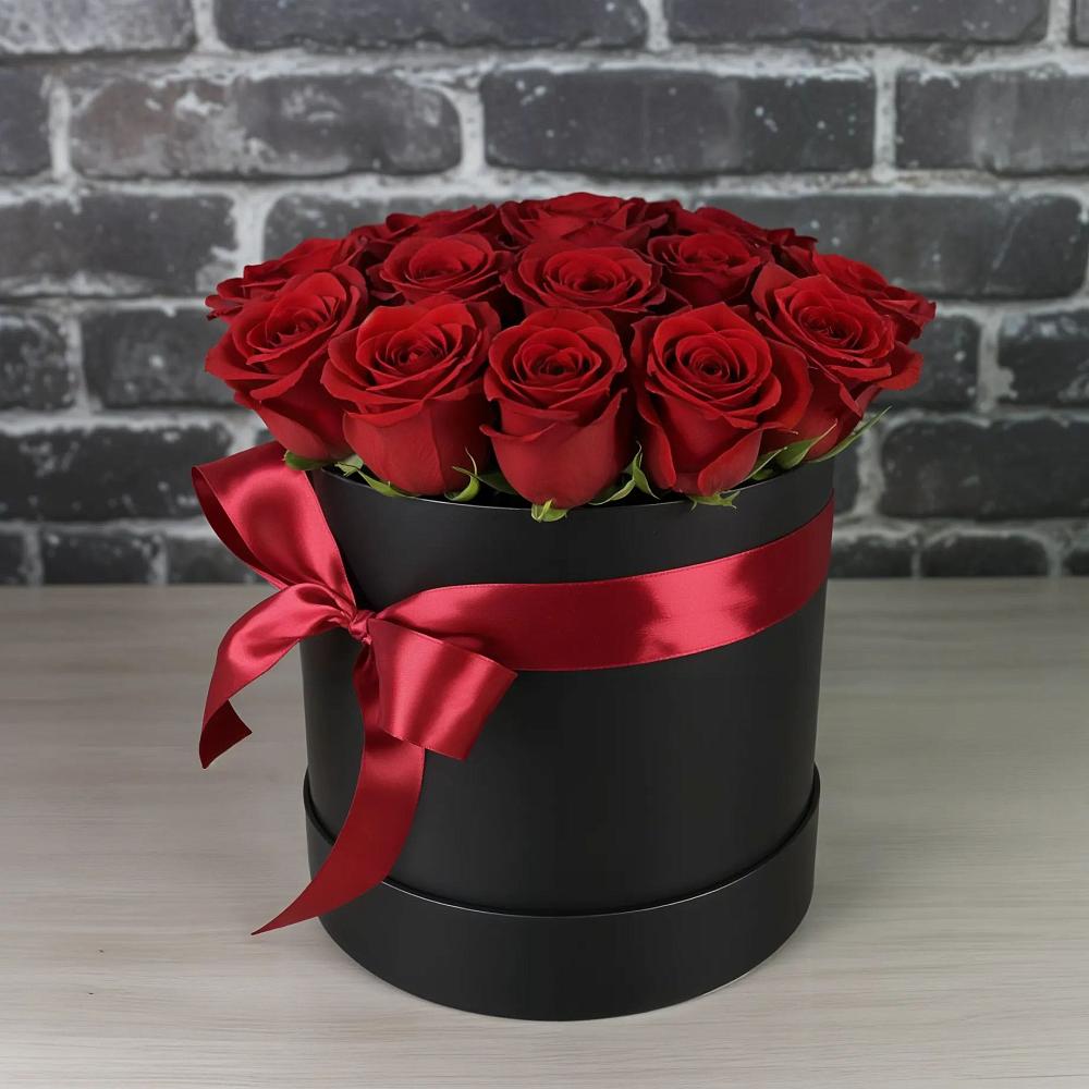 Цветочная композиция из Розы в шляпной коробке в Северном Белгородской области