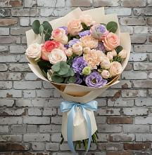Букет цветов из:  Розы, Лизиантусы и Гвоздики в Северном Белгородской области