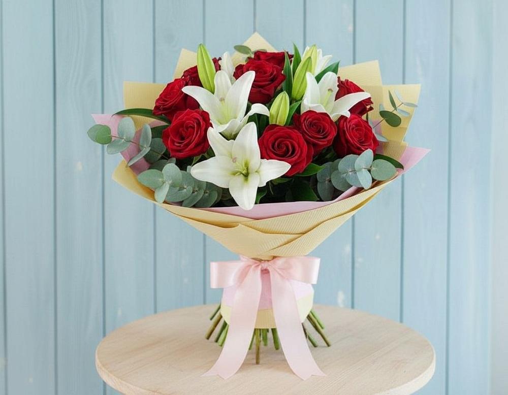 Букет цветов из: Лилии и Розы в Северном Белгородской области